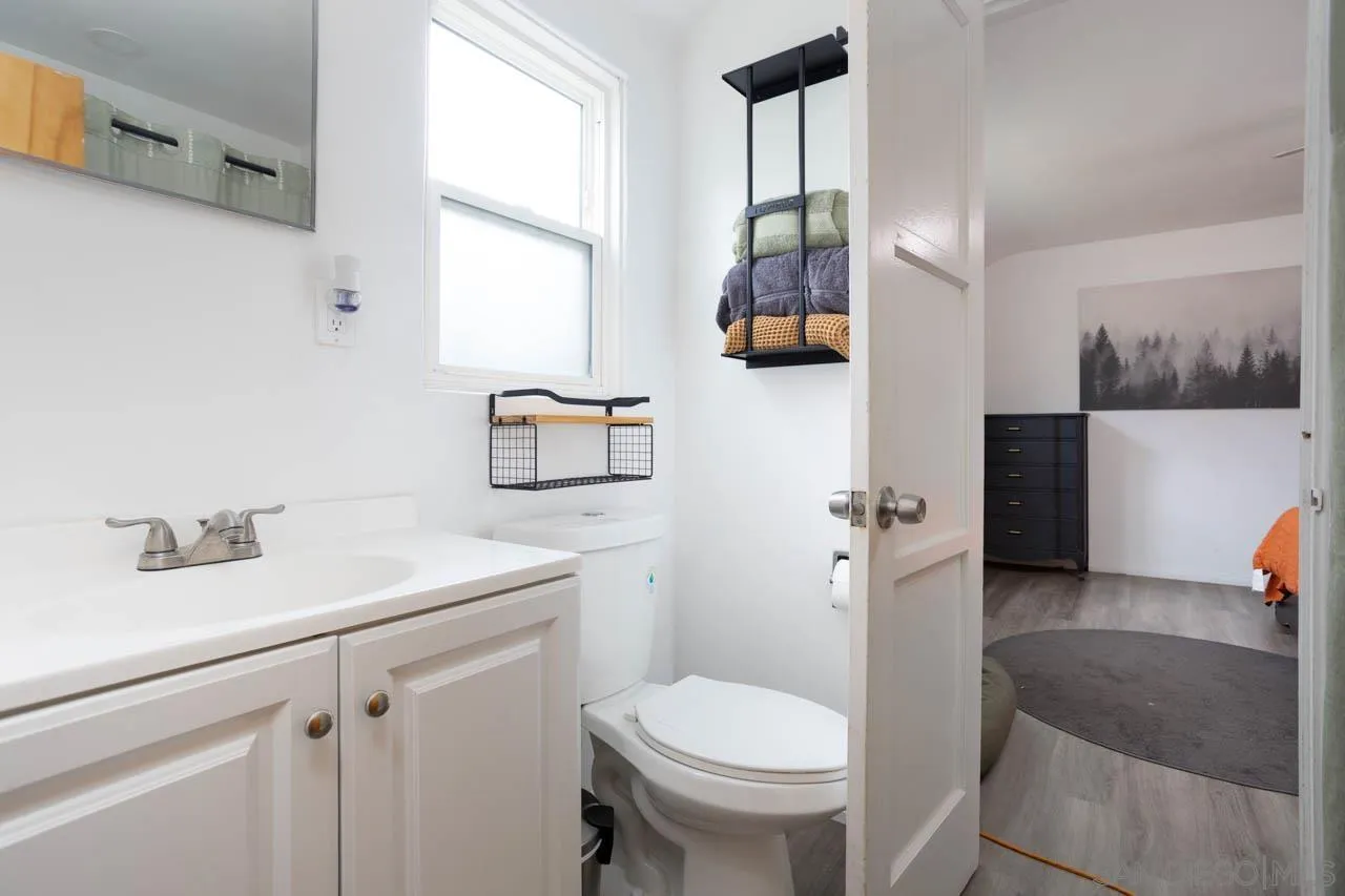 4065 Bancroft Drive Spring Valley, CA 91977 - Photo 20 of 47