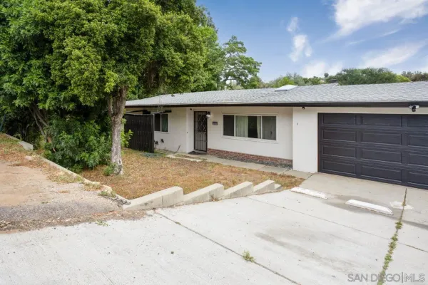 $1,050,000 | 4065 Bancroft Drive, Spring Valley, CA 91977