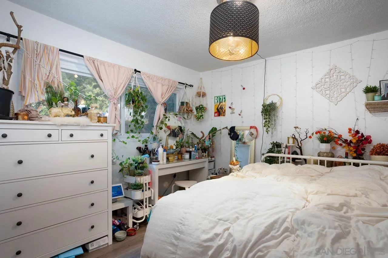 4065 Bancroft Drive Spring Valley, CA 91977 - Photo 33 of 47