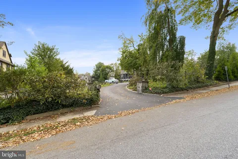 $2,196,000 | 662 South Highland Avenue, Merion Station, PA 19066