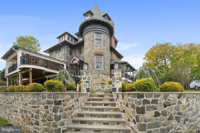 $2,196,000 | 662 South Highland Avenue, Merion Station, PA 19066