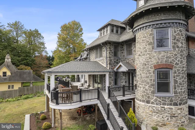 $2,196,000 | 662 South Highland Avenue, Merion Station, PA 19066