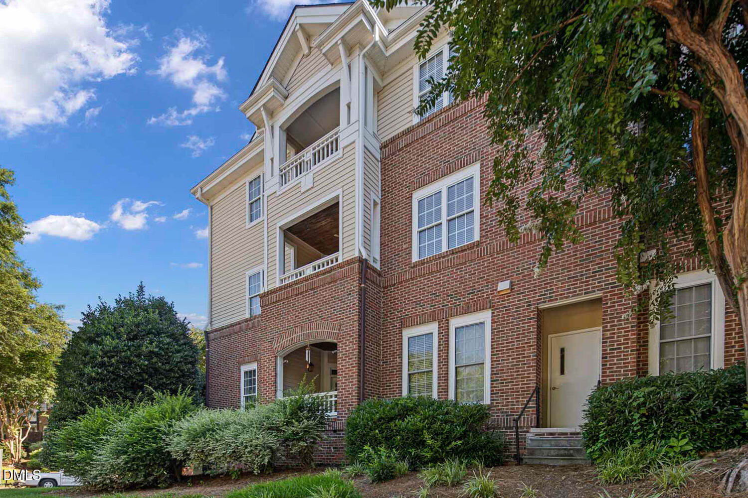 108 Northbrook Drive, Unit 203 Raleigh, NC 27609 - Photo 1 of 34 4