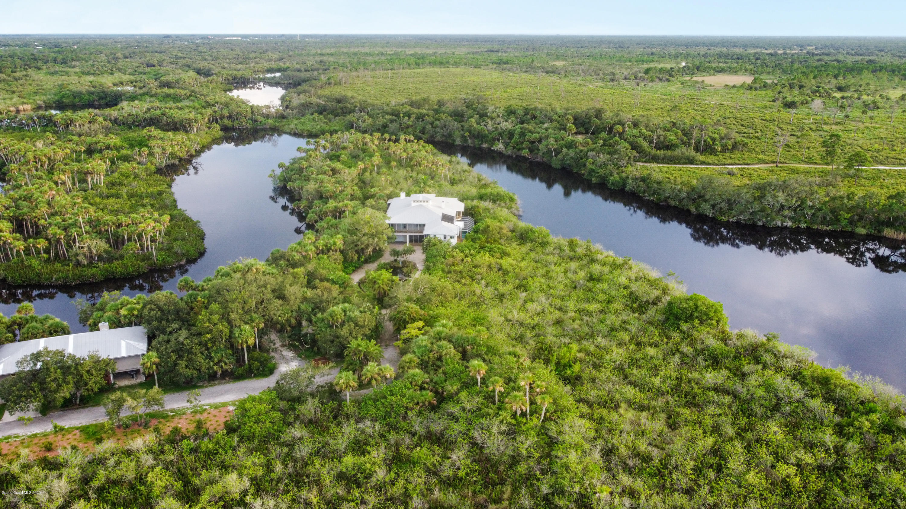 11555 Roseland Road Sebastian, FL 32958 - Photo 3 of 47 2