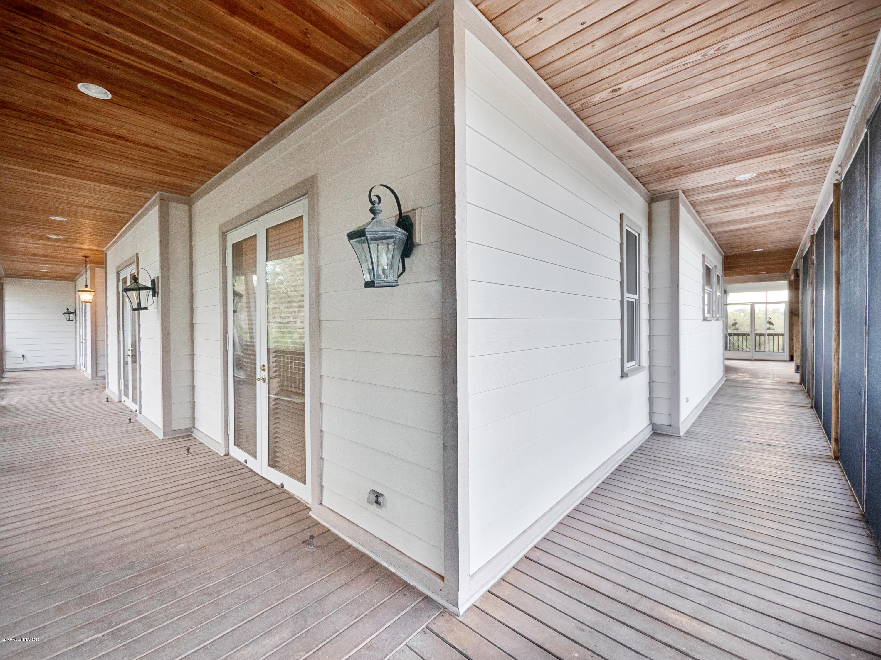 11555 Roseland Road Sebastian, FL 32958 - Photo 36 of 47 36