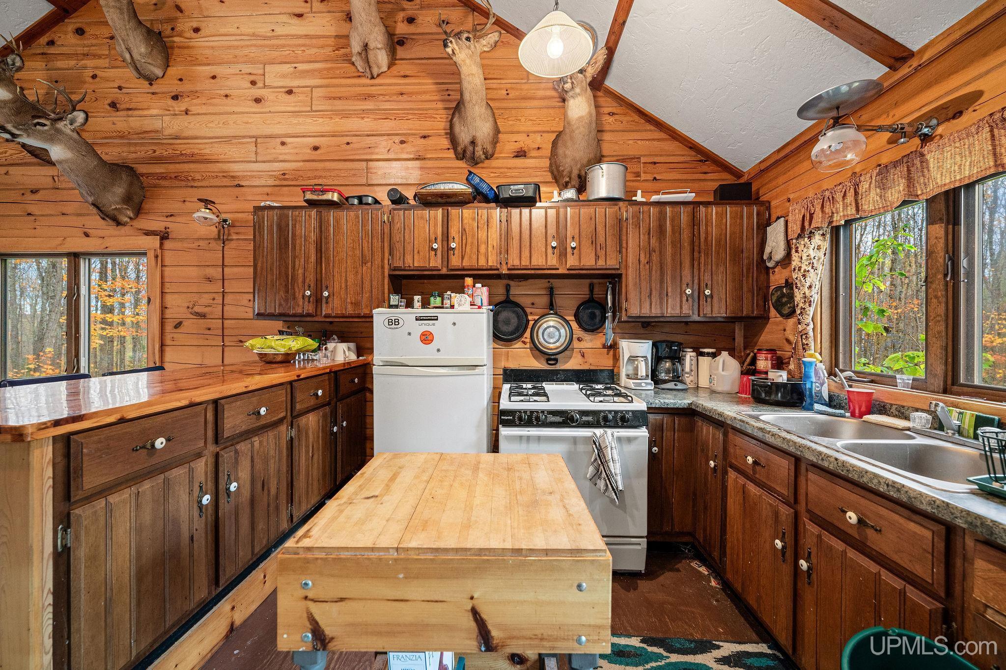 500 Fence River Road Republic, MI 49879 - Photo 8 of 37