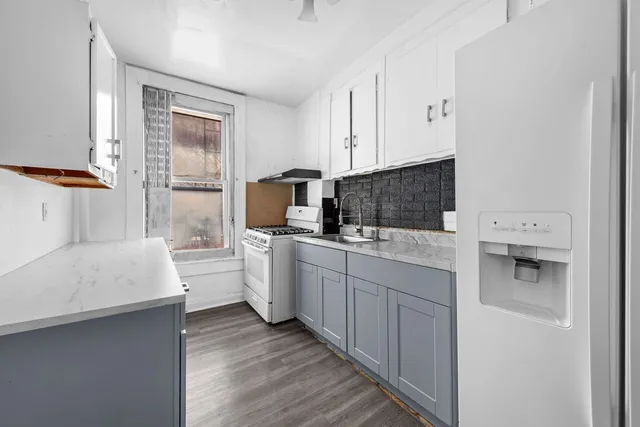 $1,399,999 | 1070 Grant Avenue | Concourse