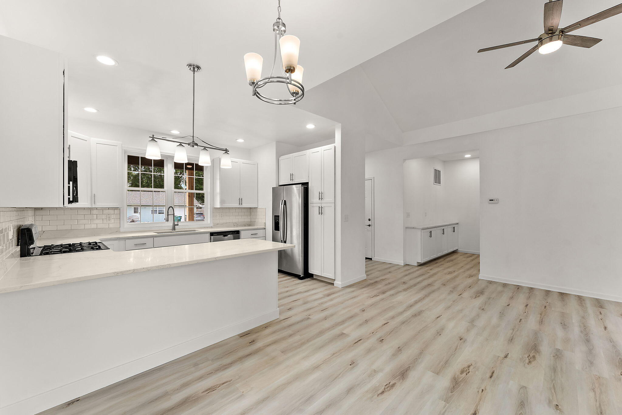 503 Exeter Road Kingsford Heights, IN 46346 - Photo 8 of 32 2048x1365