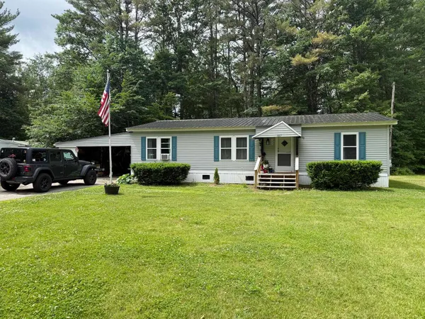 $169,900 | 357 Lamplighter's Drive, Conway, NH 03860