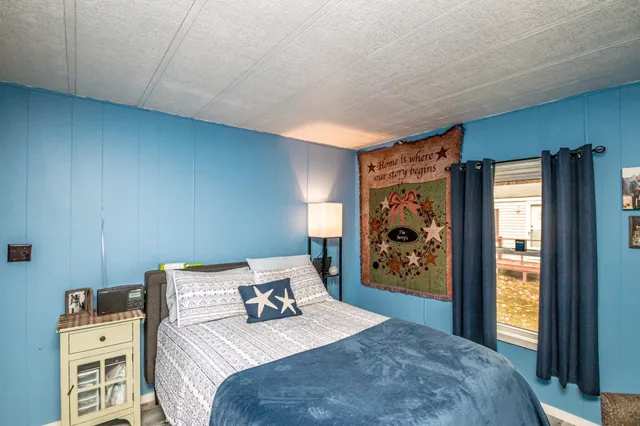 $179,900 | 357 Lamplighter's Drive, Conway, NH 03860