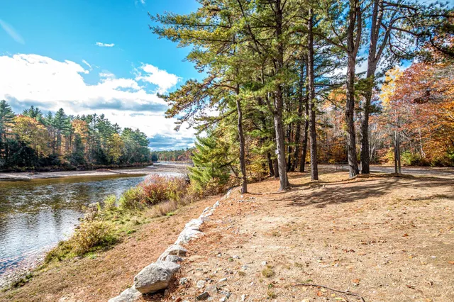 $179,900 | 357 Lamplighter's Drive, Conway, NH 03860