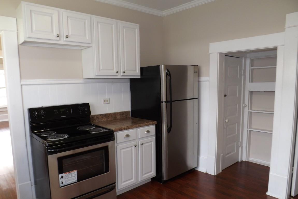 260 West Rhea Avenue Spring City, TN 37381 - Photo 14 of 57 kitchen (Medium)