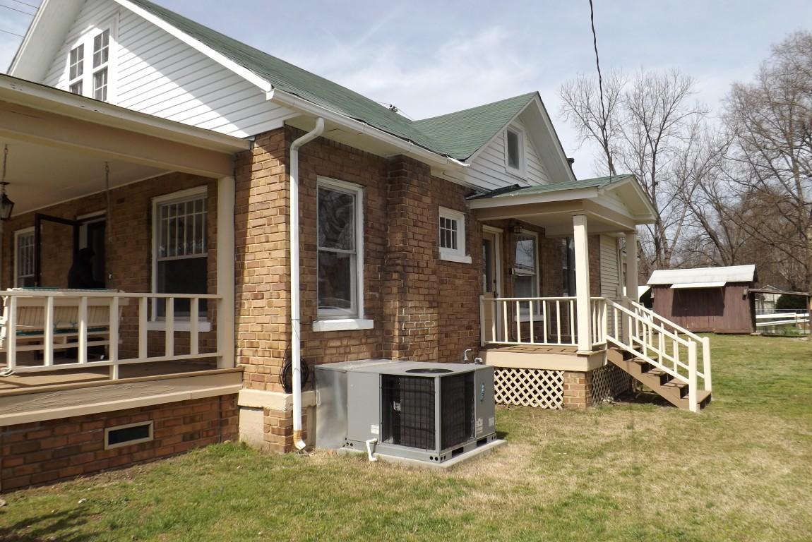 260 West Rhea Avenue Spring City, TN 37381 - Photo 50 of 57 260 West Rhea 058 (Medium)