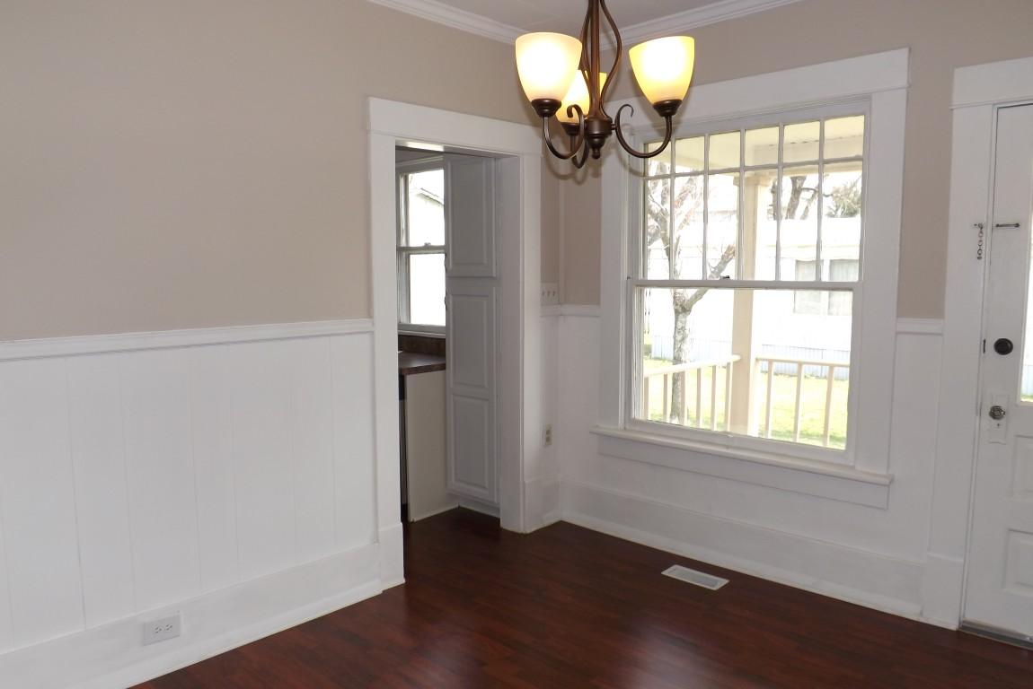 260 West Rhea Avenue Spring City, TN 37381 - Photo 8 of 57 dining room 4 (Medium)