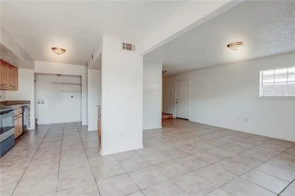 $1,300 | 44 Carriage Lane, Unit A, Destrehan, LA 70047