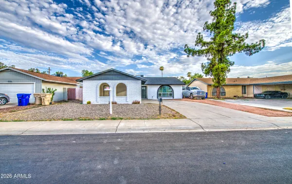$374,900 | 6427 West Lawrence Road, Glendale, AZ 85301