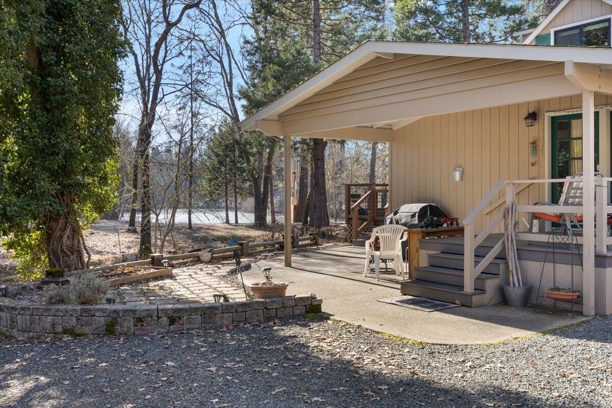 3455 Russell Road Grants Pass, OR 97526 - Photo 5 of 54 10-CI_5969