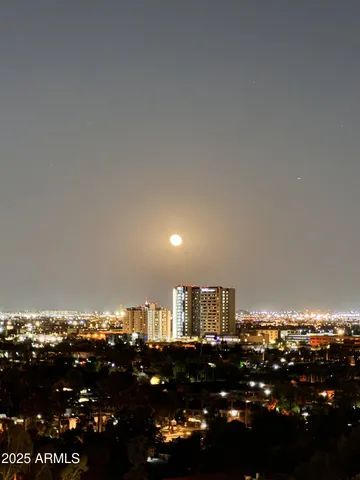 $575,000 | 2323 North Central Avenue, Unit 1702, Phoenix, AZ 85004