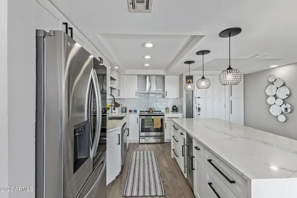 $525,000 | 2323 North Central Avenue, Unit 1702, Phoenix, AZ 85004