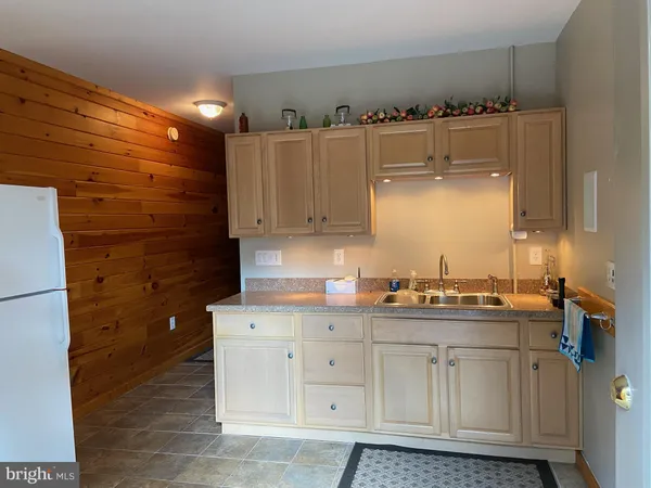 $727,500 | 12662 Ridgewood Drive, Huntingdon, PA 16652