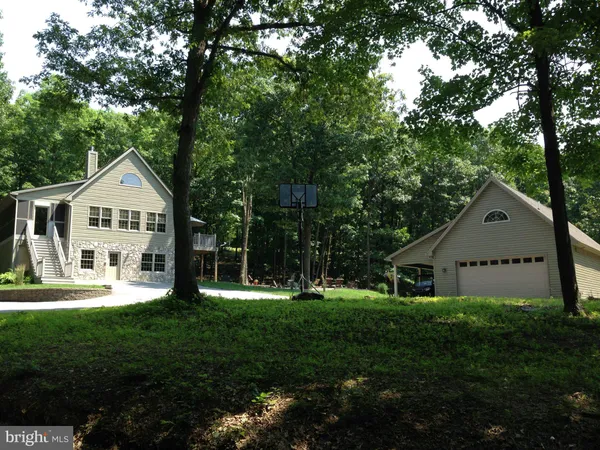 $727,500 | 12662 Ridgewood Drive, Huntingdon, PA 16652