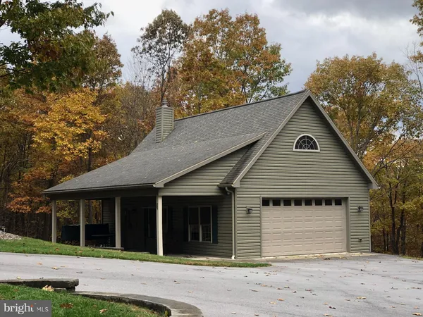 $727,500 | 12662 Ridgewood Drive, Huntingdon, PA 16652