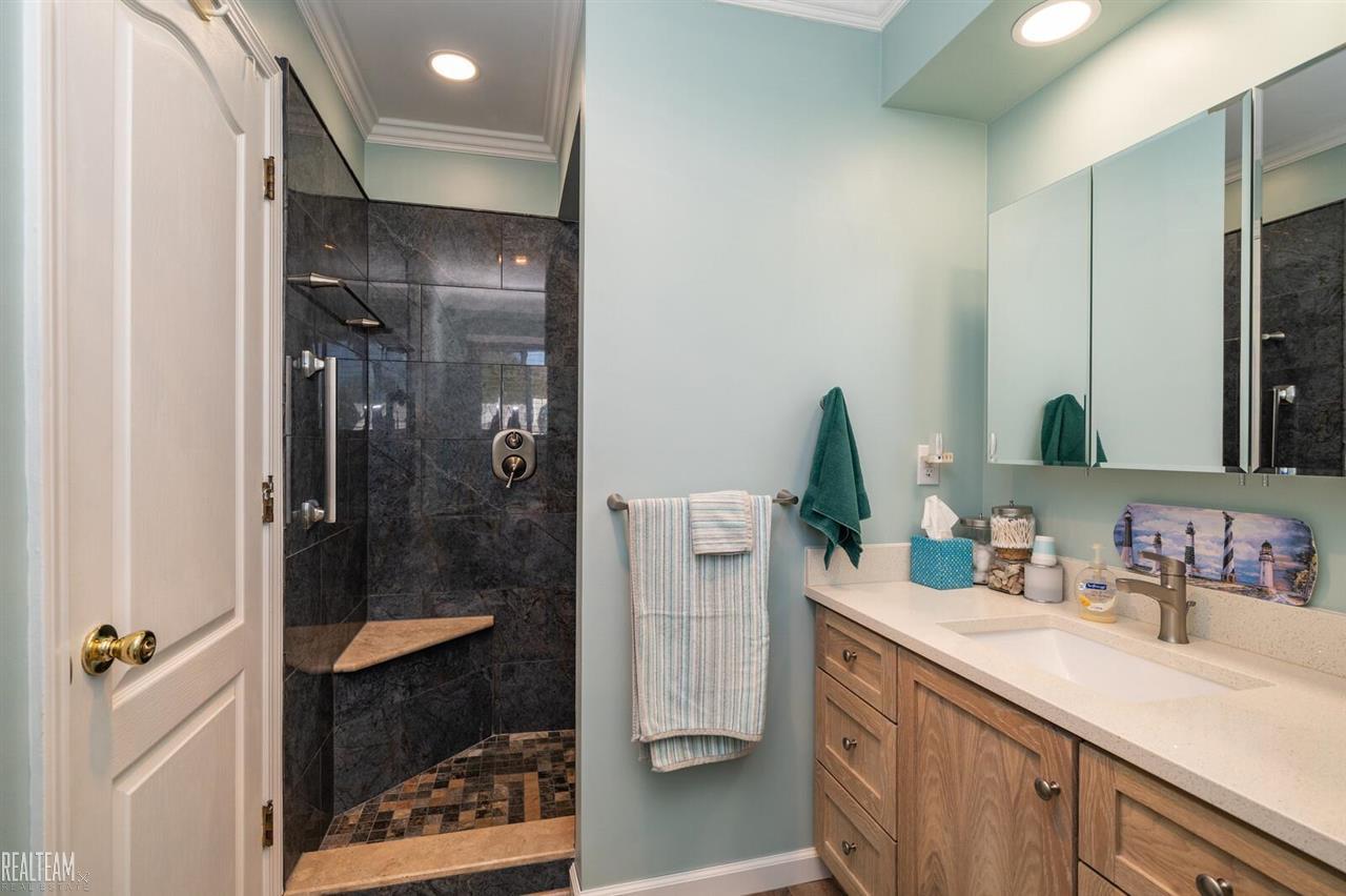 125 Milton Road, Unit 13 Algonac, MI 48001 - Photo 20 of 29