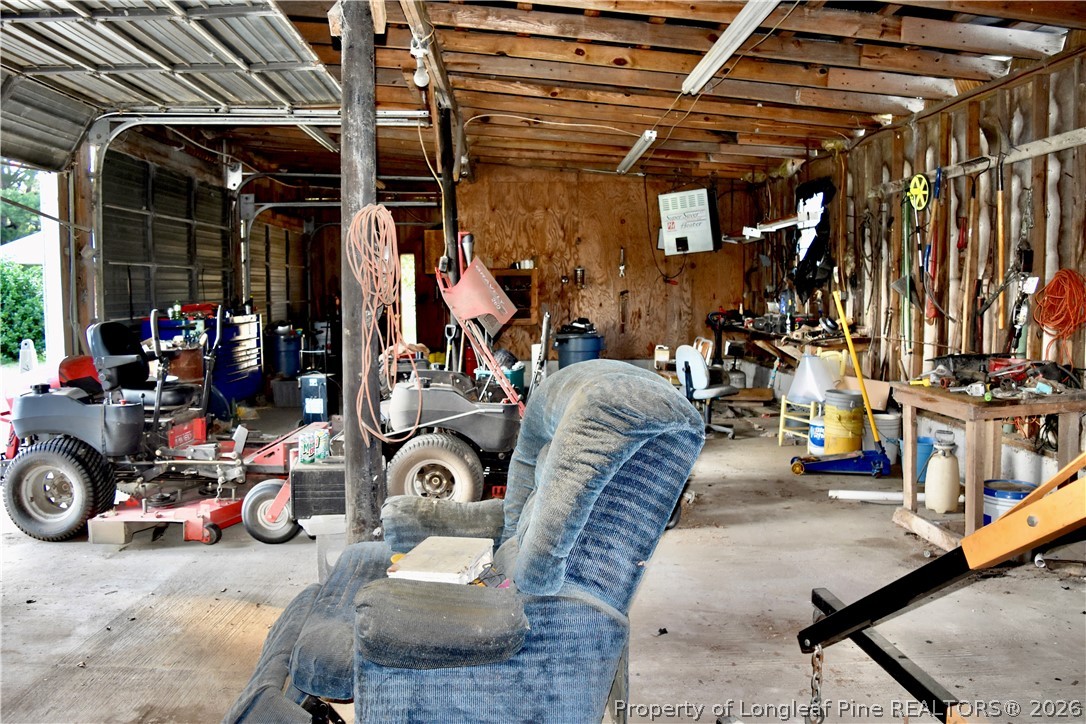 5309 Tobacco Road Orrum, NC 28369 - Photo 40 of 44 a view of a room with gym equipment