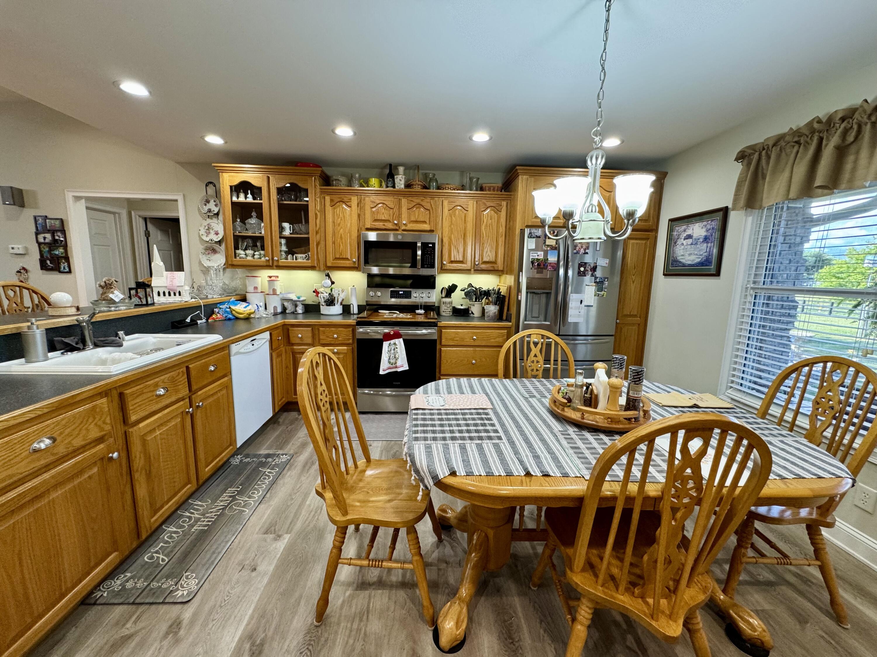 1410 Poosey Ridge Road Richmond, KY 40475 - Photo 20 of 49 Kitchen