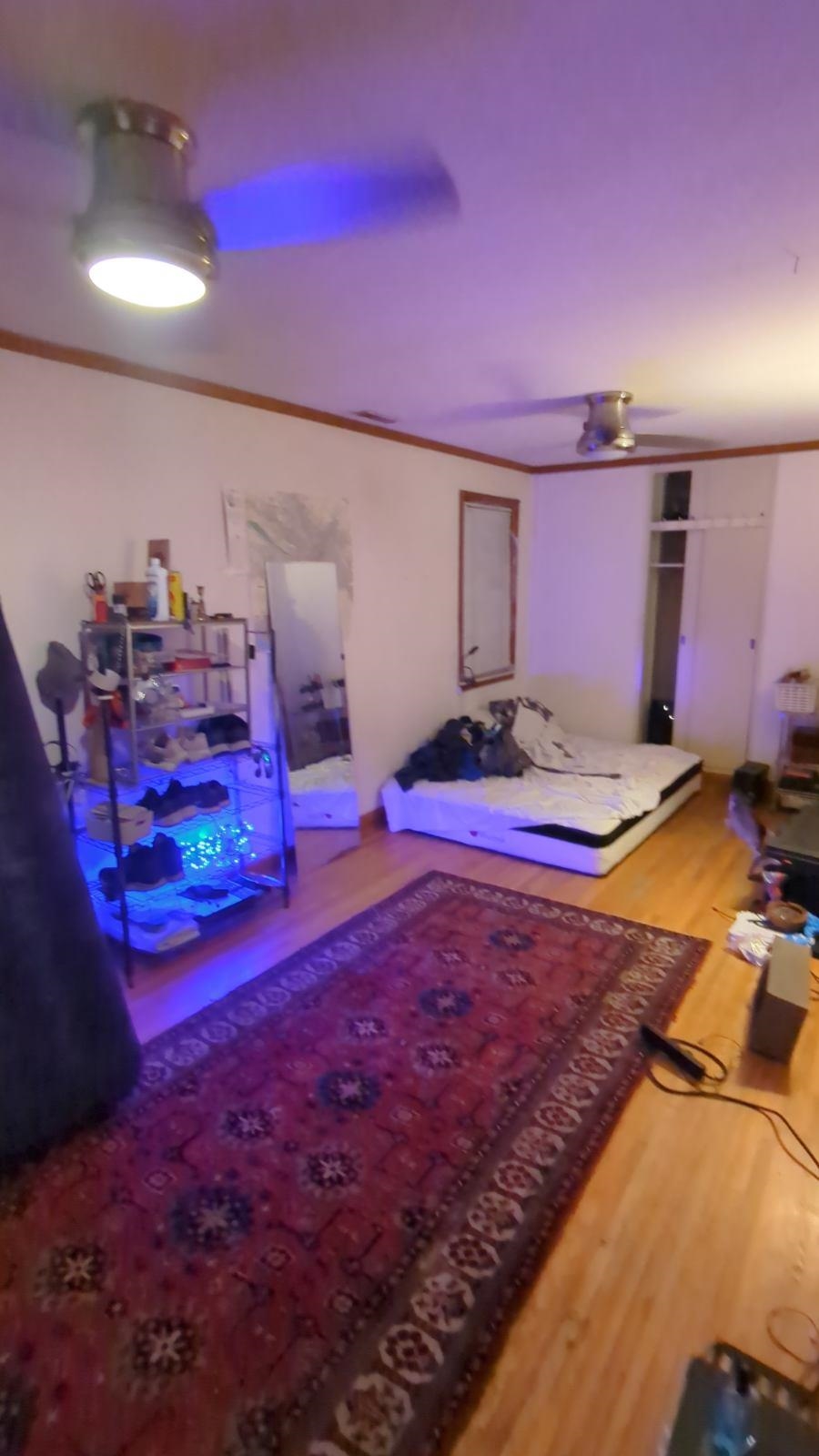 1026 Wingfield Road Memphis, TN 38122 - Photo 15 of 19 a bed room with a bed