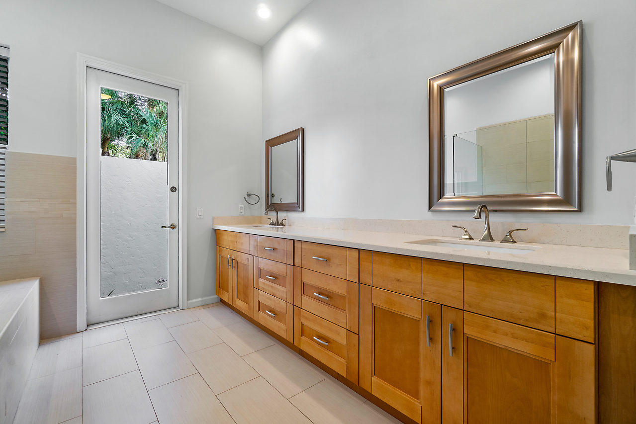 2835 Northwest 45th Street Boca Raton, FL 33434 - Photo 25 of 46 024-2835NW45thSt-BocaRaton-FL-small