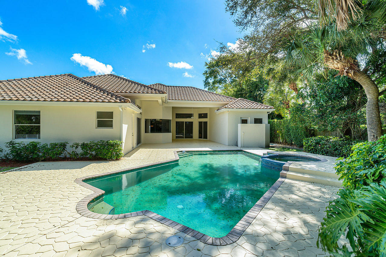 2835 Northwest 45th Street Boca Raton, FL 33434 - Photo 38 of 46 037-2835NW45thSt-BocaRaton-FL-small