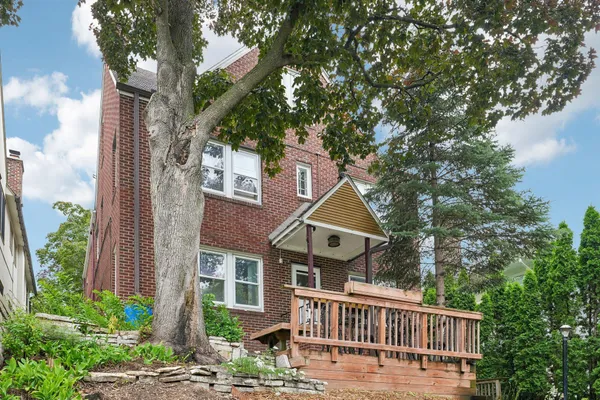 $879,900 | 3412 Humboldt Avenue South, Minneapolis, MN 55408