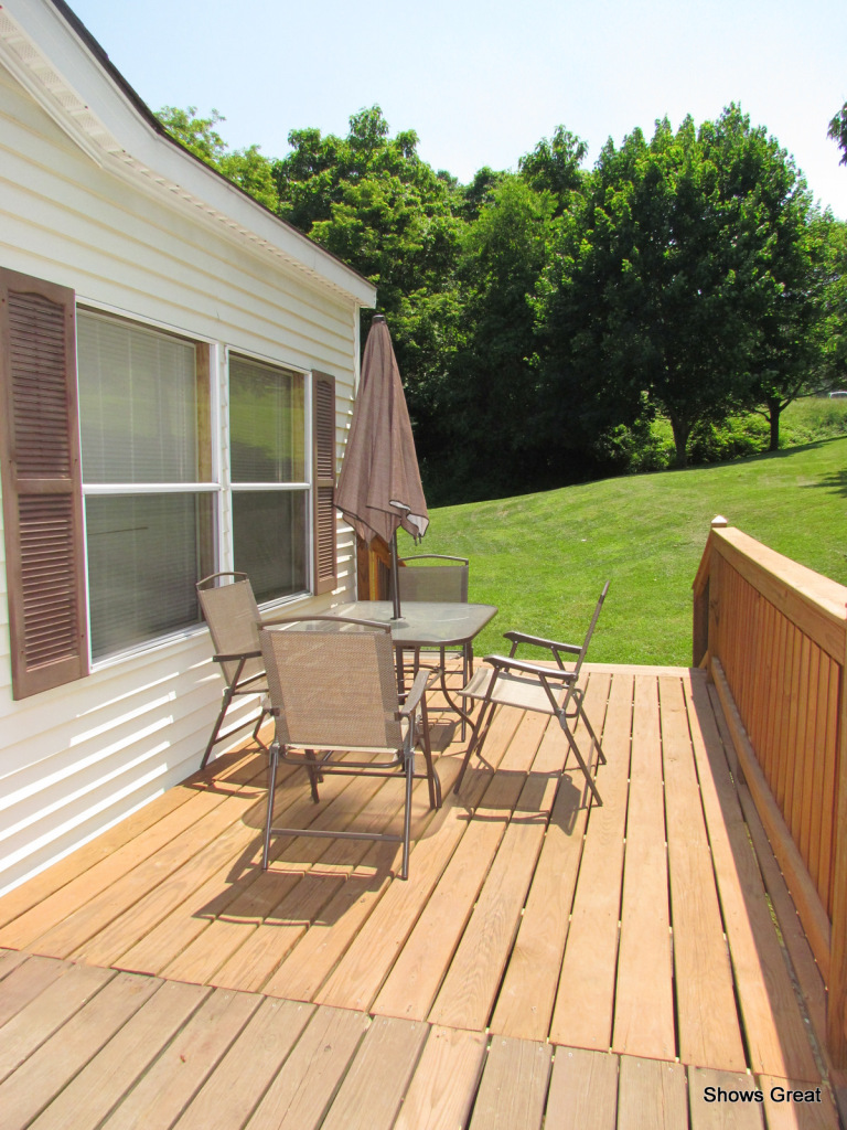 2820 Mountain View Church Road Blue Ridge, VA 24064 - Photo 14 of 17 Porch