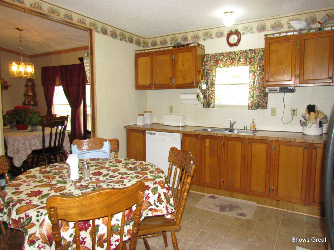 2820 Mountain View Church Road Blue Ridge, VA 24064 - Photo 7 of 17 Kitchen