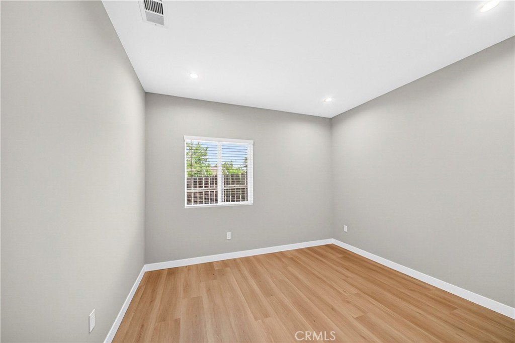 2643 Tenth Street Riverside, CA 92507 - Photo 13 of 40 Bedroom
