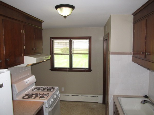 210 Sullivan Avenue Somerset, MA 02725 - Photo 13 of 25 Gallery Image 13