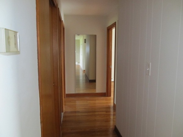 210 Sullivan Avenue Somerset, MA 02725 - Photo 9 of 25 Gallery Image 9