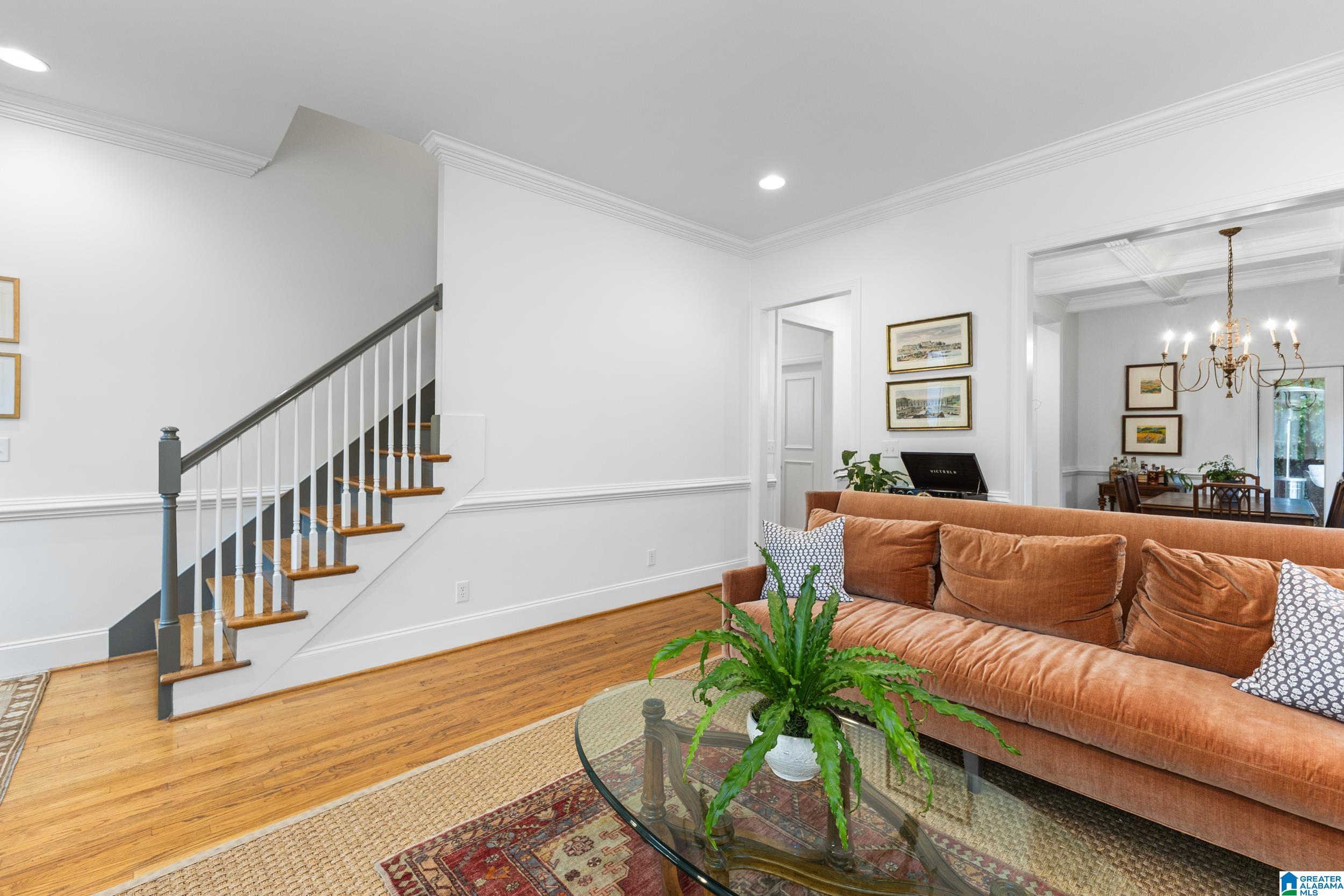 1716 Saulter Road Homewood, AL 35209 - Photo 8 of 57