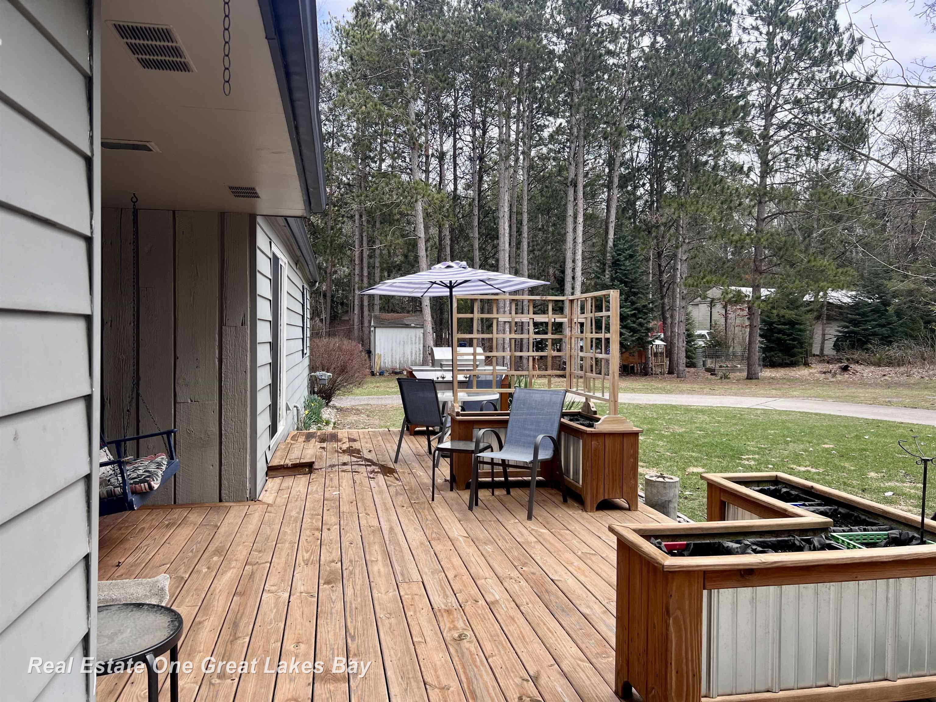 12165 Gratiot Road Saginaw, MI 48609 - Photo 18 of 42 50203395-dcf1c415-5185-4fd6-86d9-d226d845dd22.JPG