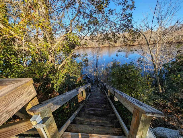 $749,900 | 462 Mohican Drive, Georgetown, SC 29440