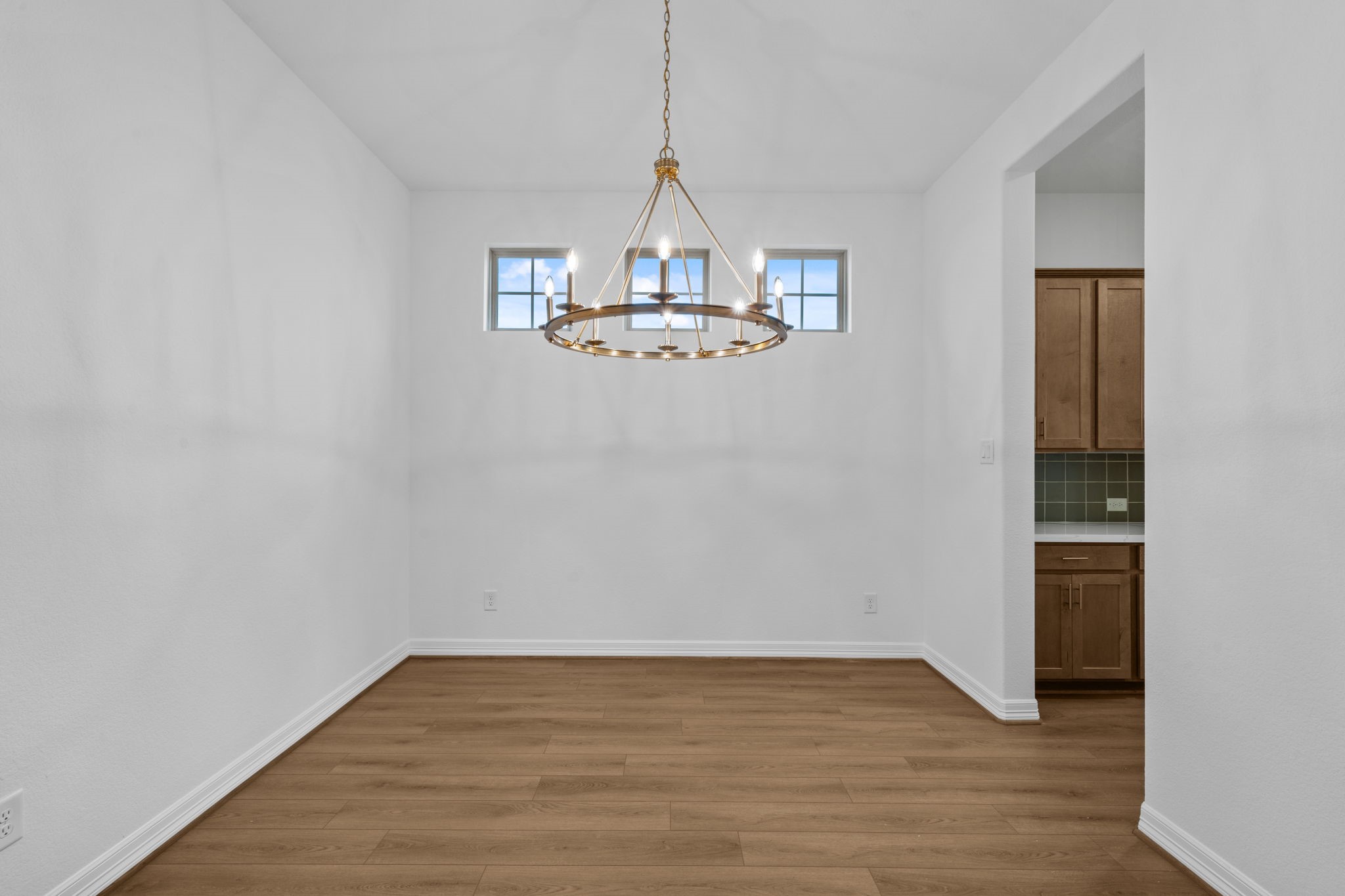 7703 Topaz Rdg Drive Angleton, TX 77515 - Photo 15 of 29 representative photo