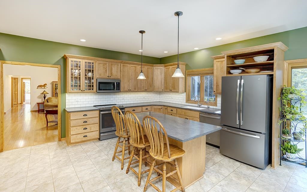 13161 12 Oaks Ridge Roscoe, IL 61073 - Photo 19 of 35 Gallery Image 19