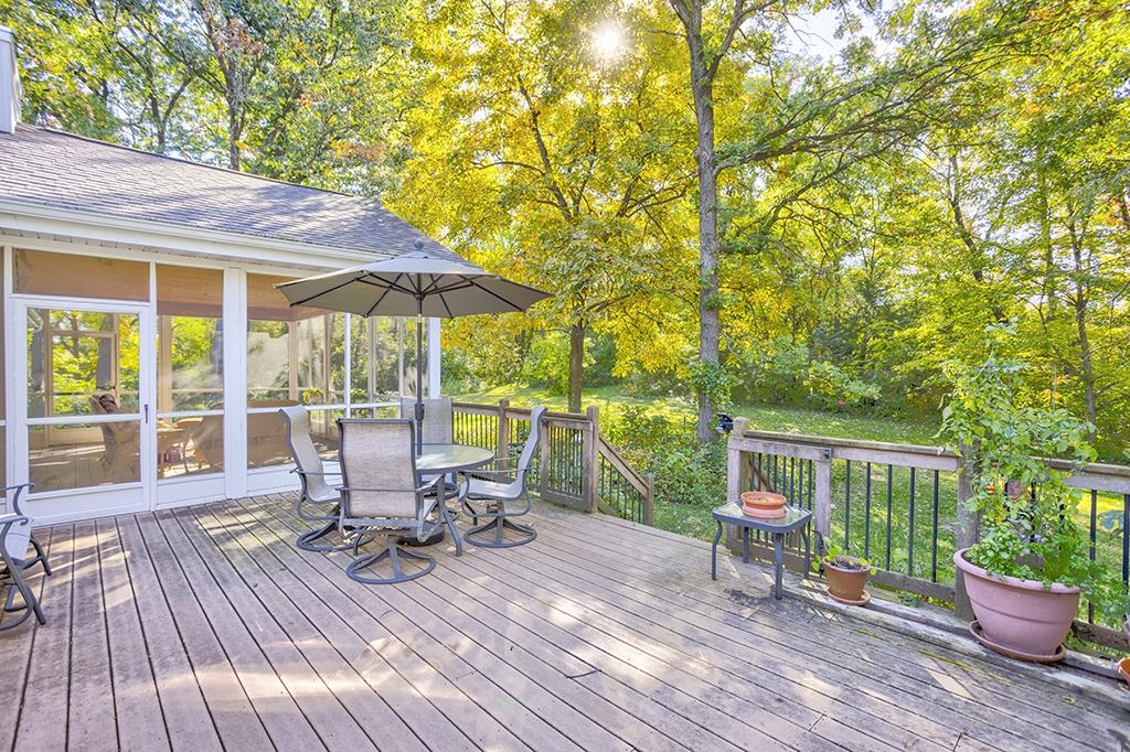 13161 12 Oaks Ridge Roscoe, IL 61073 - Photo 28 of 35 Gallery Image 28