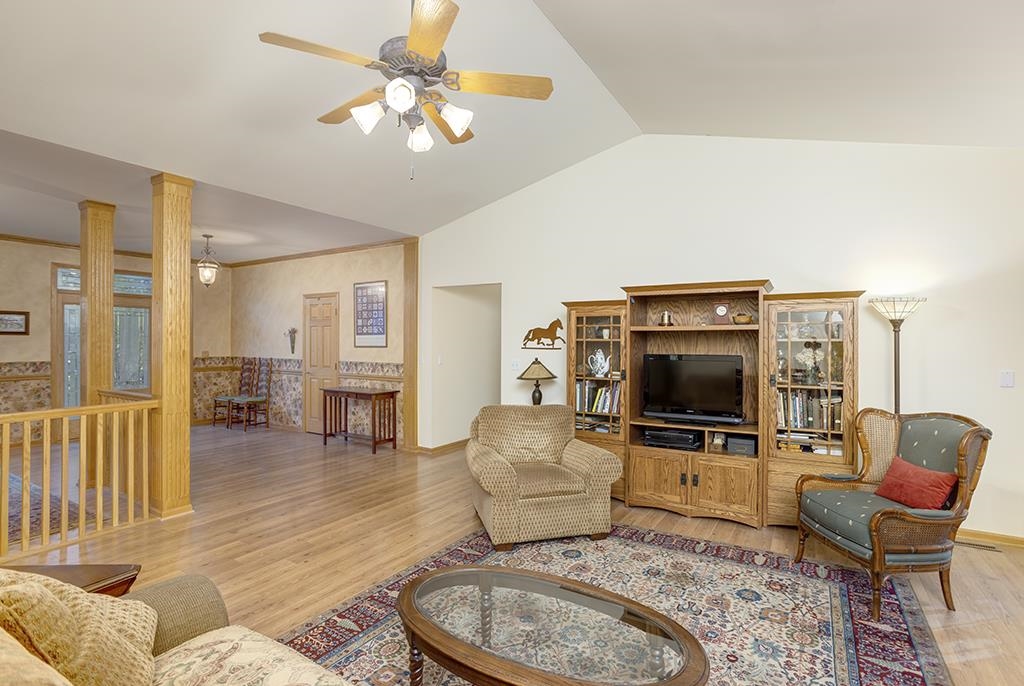 13161 12 Oaks Ridge Roscoe, IL 61073 - Photo 8 of 35 Gallery Image 8