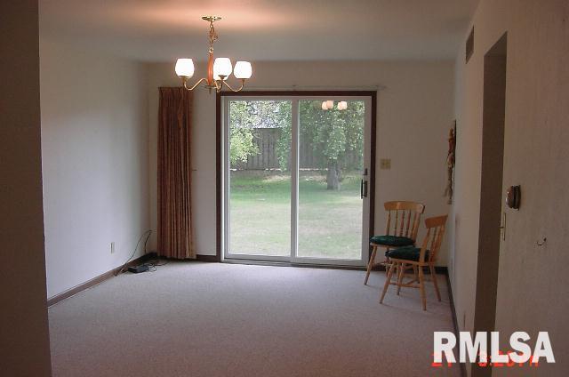 101 Rigg Drive Lincoln, IL 62656 - Photo 3 of 4 Gallery Image 3