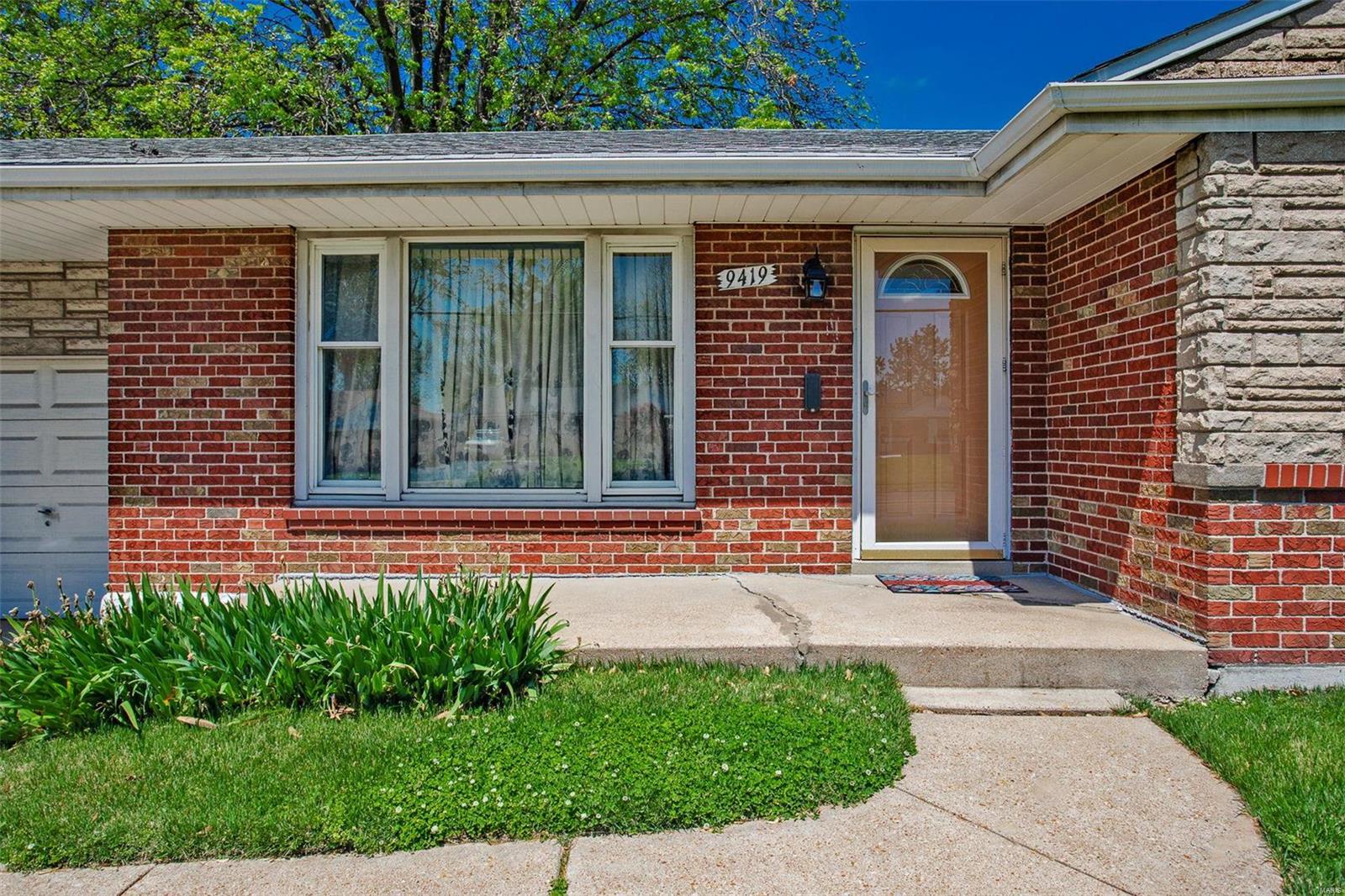 9419 Jennings Station Road St. Louis, MO 63136 - Photo 4 of 40