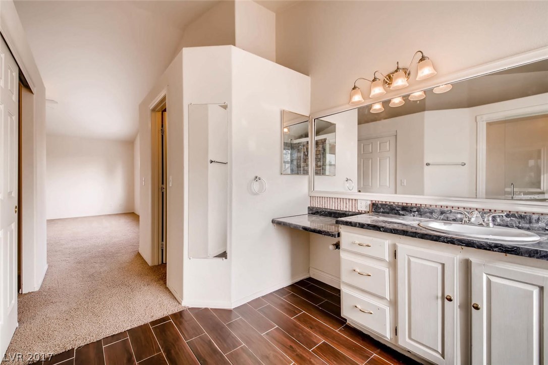 1708 Flat Ridge Road Henderson, NV 89014 - Photo 17 of 28