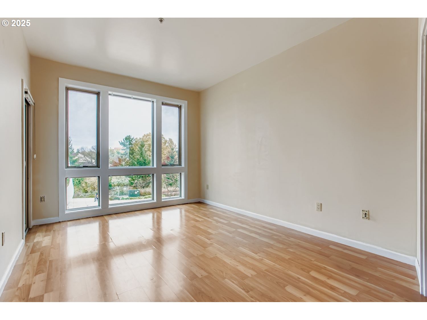 12600 Southwest Crescent Street, Unit 206 Beaverton, OR 97005 - Photo 14 of 40