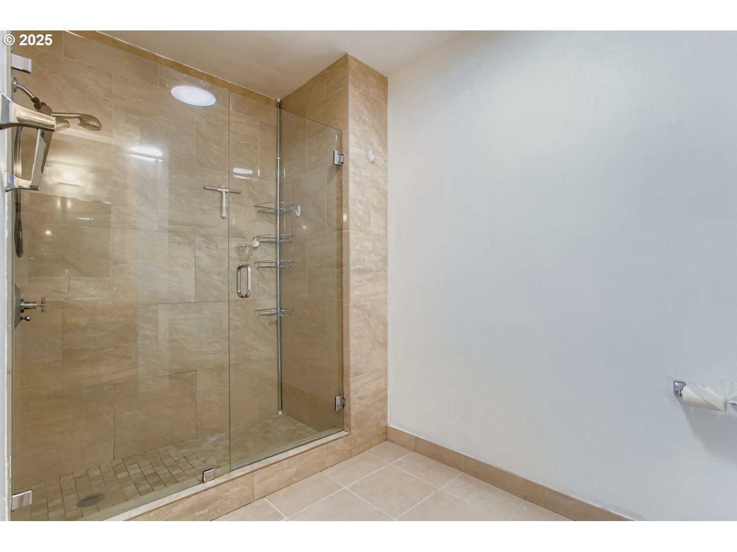 12600 Southwest Crescent Street, Unit 206 Beaverton, OR 97005 - Photo 18 of 40